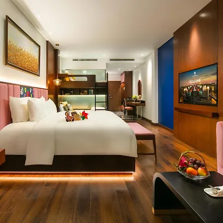 Aurora Central Hanoi Hotel Exterior photo